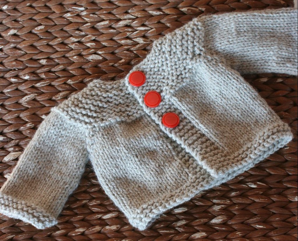 Quick Oats Baby Cardigan in Lamb's Pride Bulky